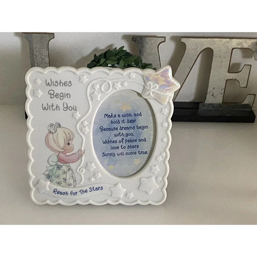 Enesco Precious Moments Picture Frame‎ 1998 Reach for the Stars Embossed White